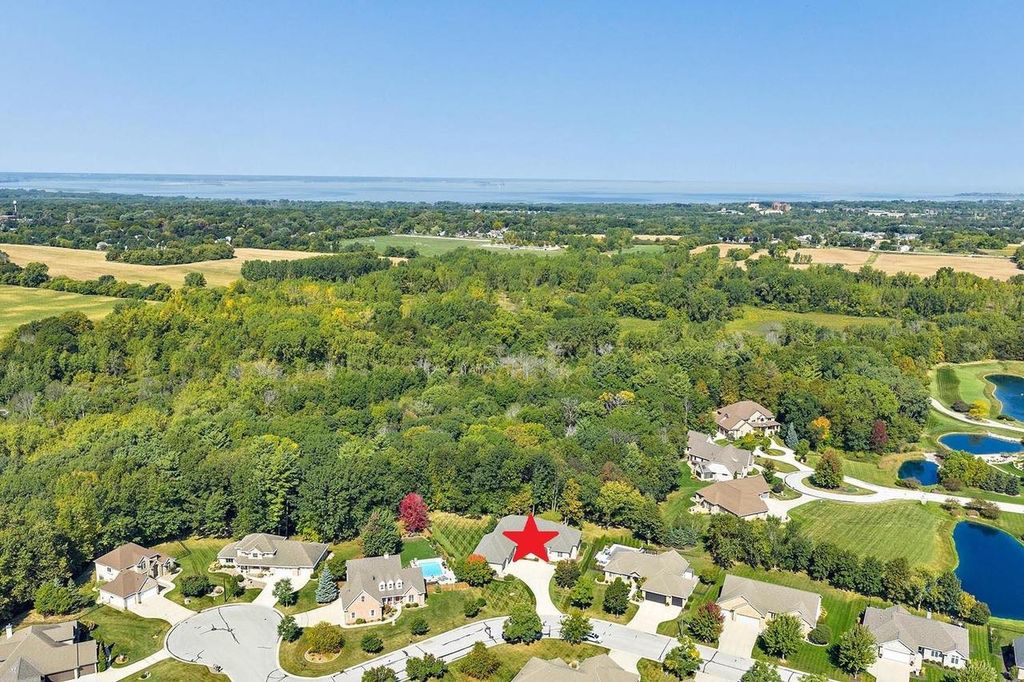 Photo of 3335 Langdon STREET, Green Bay, WI 54311 (MLS # 50316919)