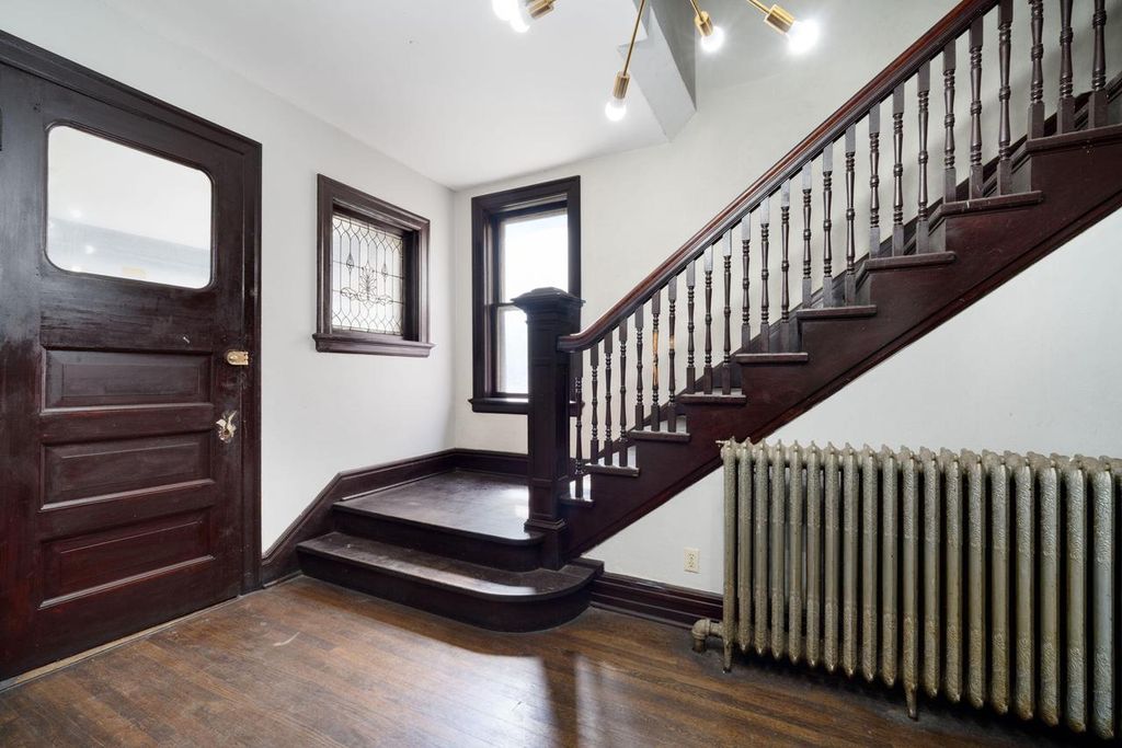 Photo of 2000 W Pierce STREET, Milwaukee, WI 53204 (MLS # 1968000)