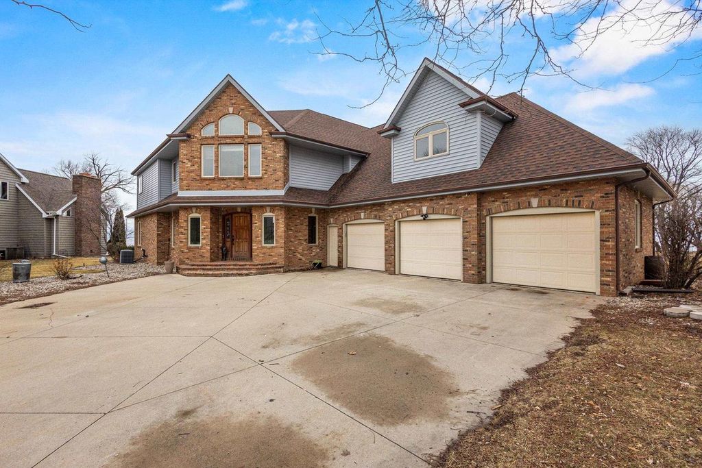 Photo of 3220 Old Orchard LANE, Oshkosh, WI 54902 (MLS # 50322024)