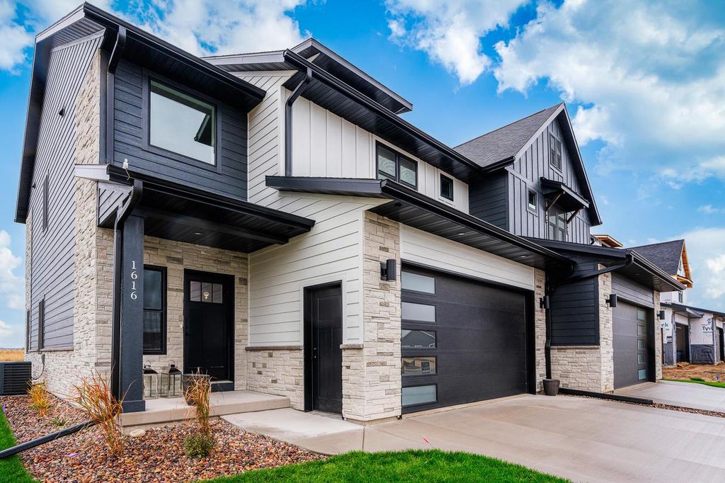 Photo of 1624 Red Clover STREET, Holmen, WI 54636 (MLS # 1938720)