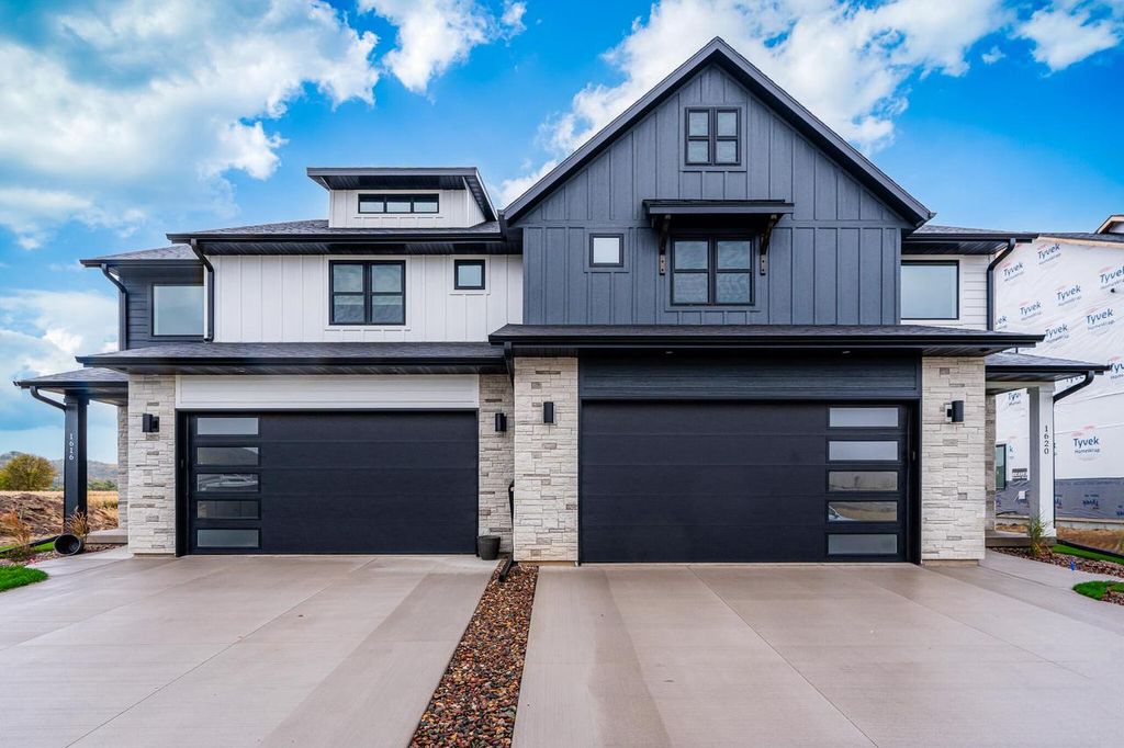 Photo of 1624 Red Clover STREET, Holmen, WI 54636 (MLS # 1938720)