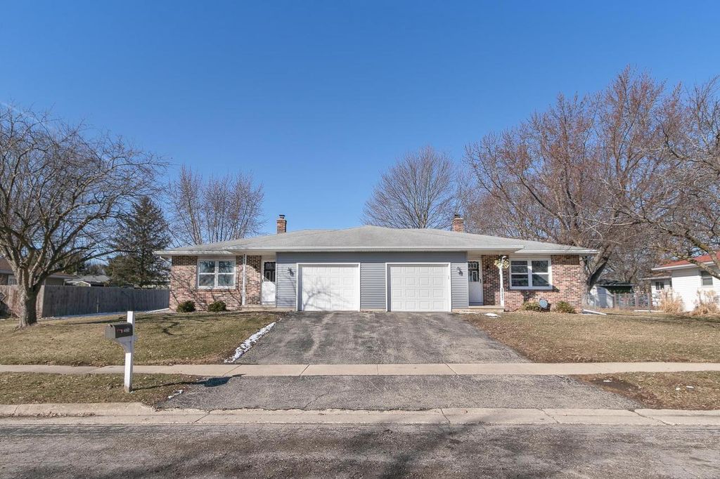 Photo of 1824-1826 N Van Buren STREET, Stoughton, WI 53589 (MLS # 2017625)