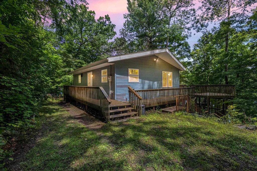 Photo of E4548 W Redstone DRIVE, La Valle, WI 53941 (MLS # 2027806)