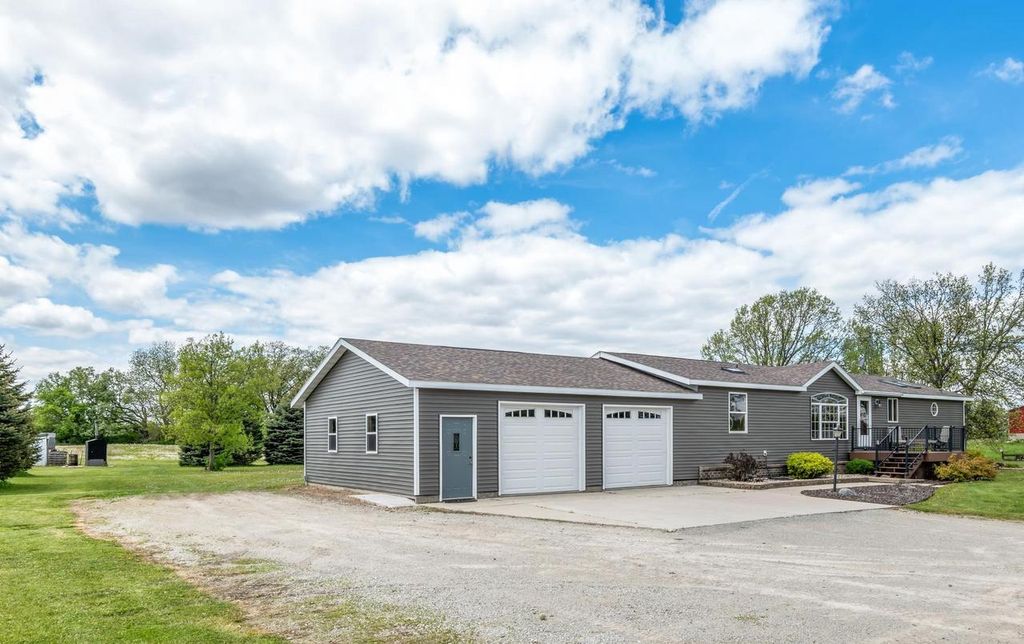 Photo of n6104 Radio ROAD, Brandon, WI 53919 (MLS # 2023963)