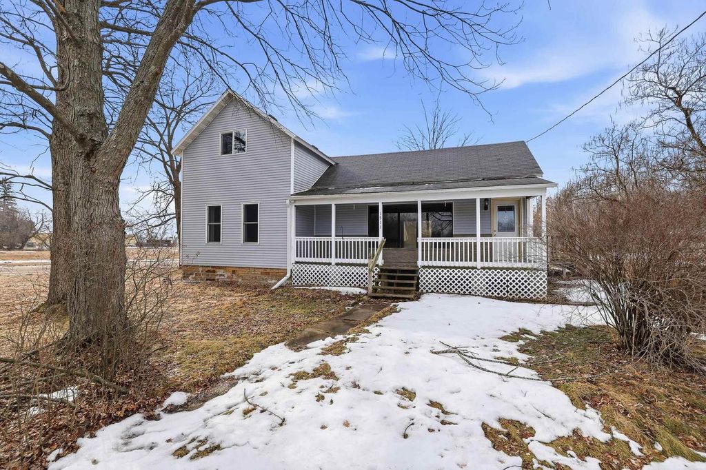 Photo of 1511 Bonow AVENUE, Wisconsin Rapids, WI 54495 (MLS # 22600650)