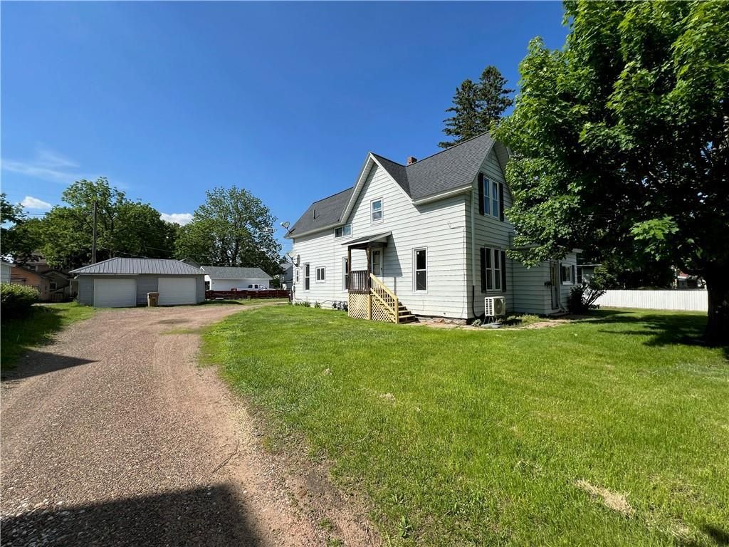 Photo of 36 E Elm STREET #1&amp;2, Chippewa Falls, WI 54729 (MLS # 1598033)
