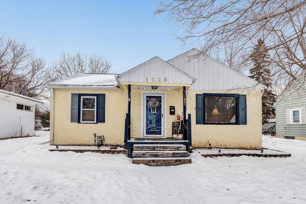 Photo of 1020 Goodell STREET, Green Bay, WI 54301 (MLS # 50319266)