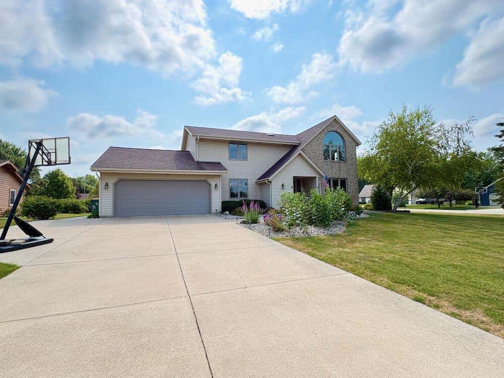 Photo of 1253 Linden Kansasville LANE, Kansasville, WI 53139 (MLS # 1973985)