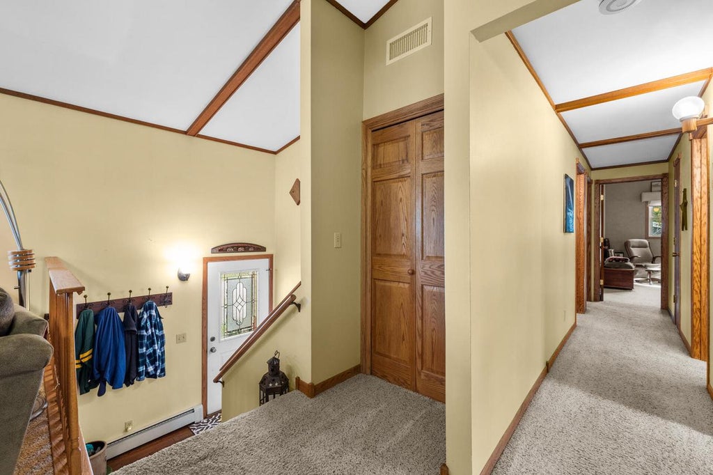 Photo of 102 Birch LANE, Hartford, WI 53027 (MLS # 1984435)