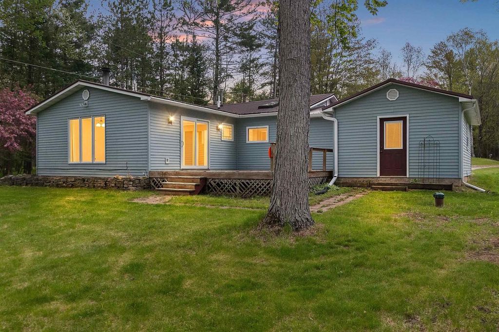 Photo of N6983 Wood Duck LANE, Crivitz, WI 54114 (MLS # 50325971)