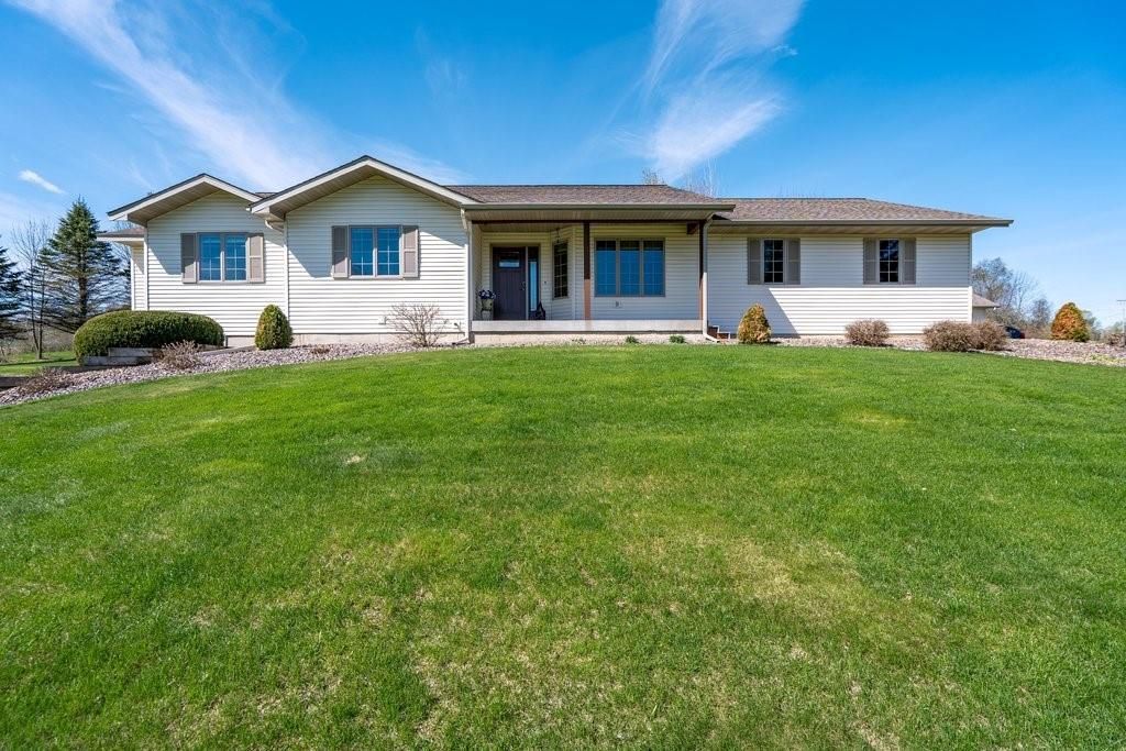 Photo of E5008 County Road BB, Menomonie, WI 54751 (MLS # 1600595)