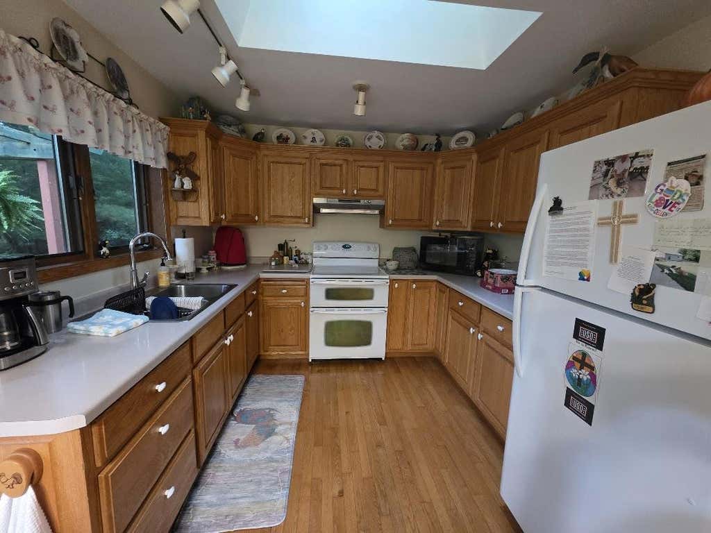 Photo of N3405 Oaklawn COURT, Wautoma, WI 54982 (MLS # 50328909)