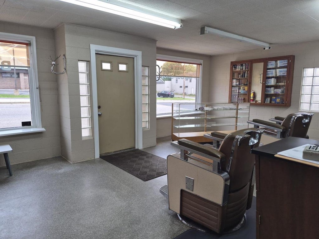 Photo of 205 N Central AVENUE, Marshfield, WI 54449 (MLS # 22604581)