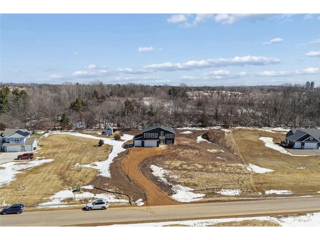 Photo of 739 Magoo ROAD, Hudson, WI 54016 (MLS # 7042534)