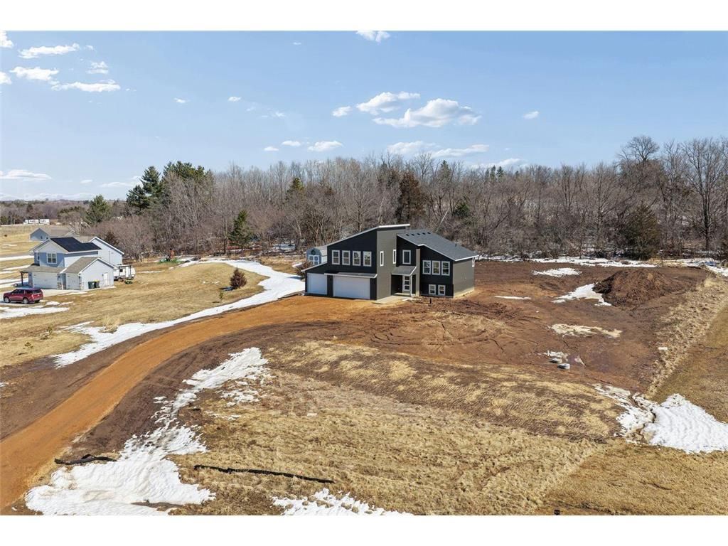 Photo of 739 Magoo ROAD, Hudson, WI 54016 (MLS # 7042534)