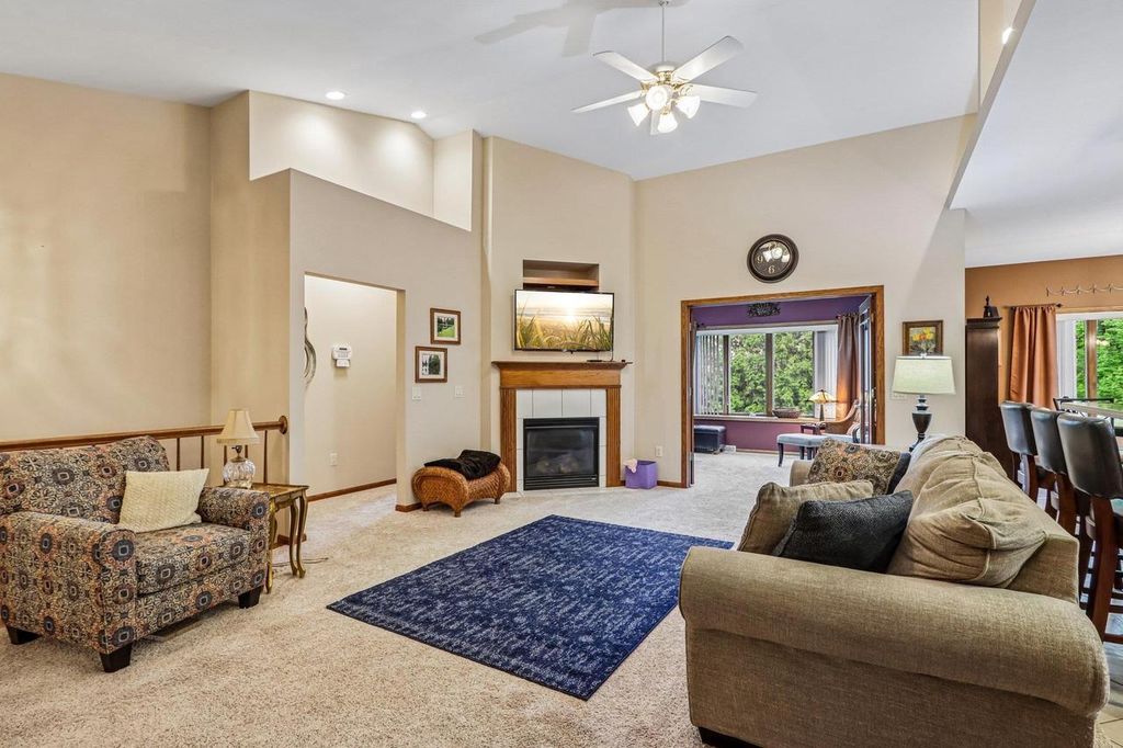 Photo of 3133 Collingwood DRIVE, Sun Prairie, WI 53590 (MLS # 2021900)