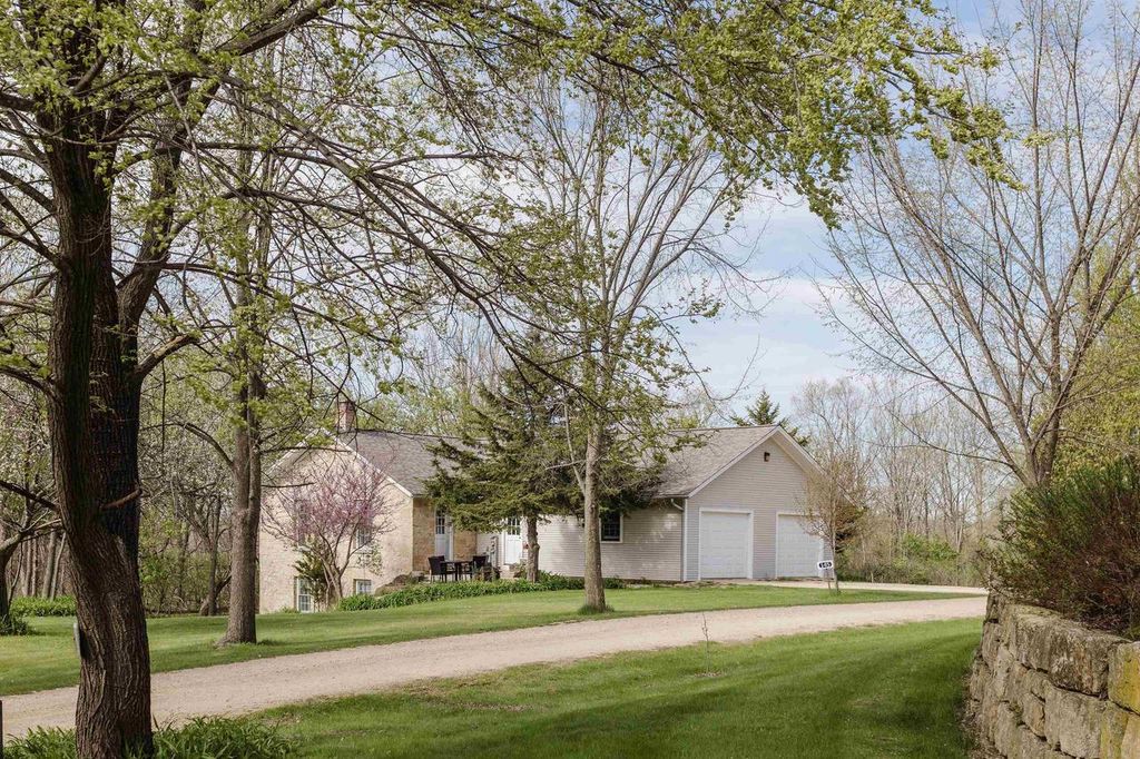 Photo of 145 &amp; 147 Merry Christmas LANE, Mineral Point, WI 53565 (MLS # 2022482)