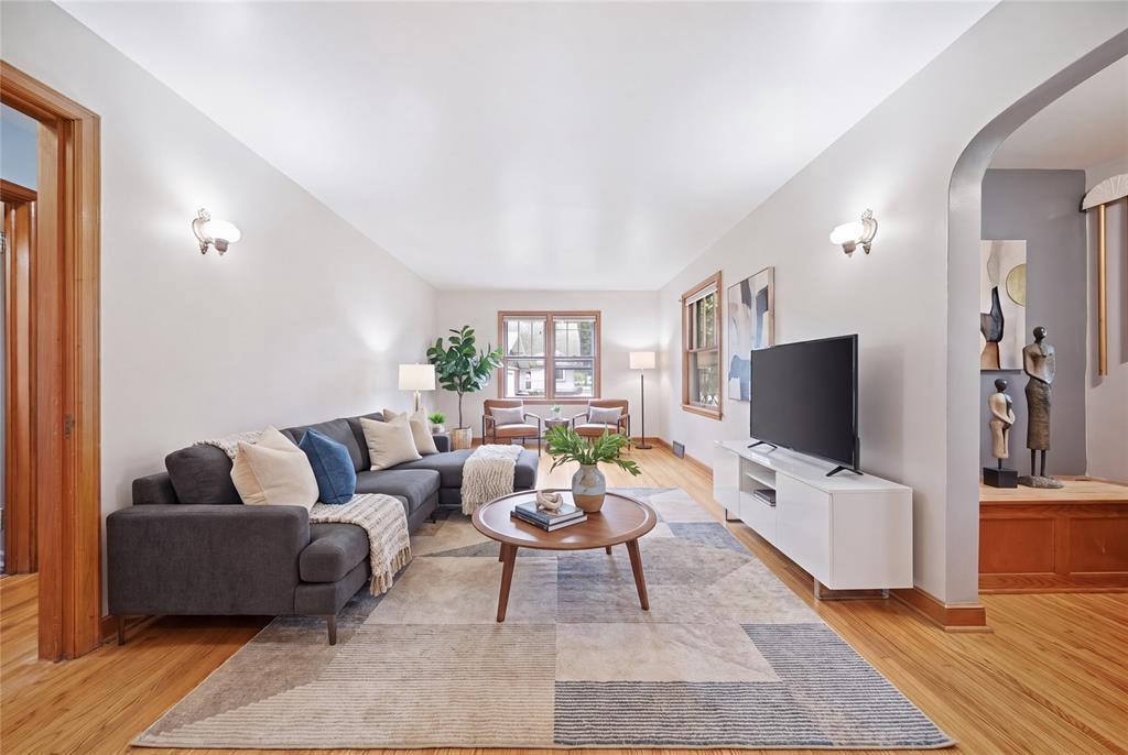 Photo of 1014 5th AVENUE, Menomonie, WI 54751 (MLS # 1605657)