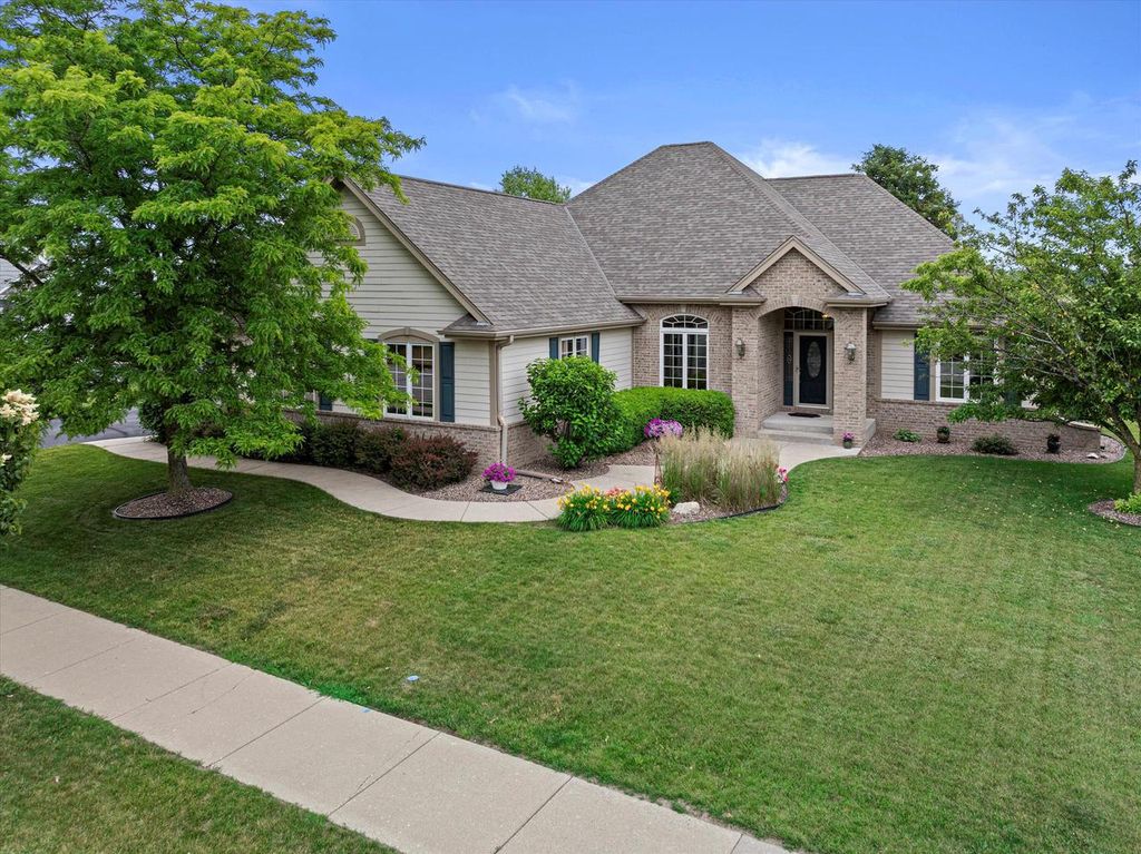 Photo of 1855 River Lakes ROAD SOUTH ROAD S, Oconomowoc, WI 53066 (MLS # 1951767)