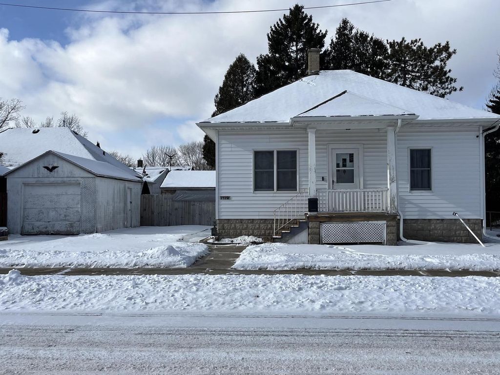 Photo of 1112 Webster STREET, Two Rivers, WI 54241 (MLS # 1948826)