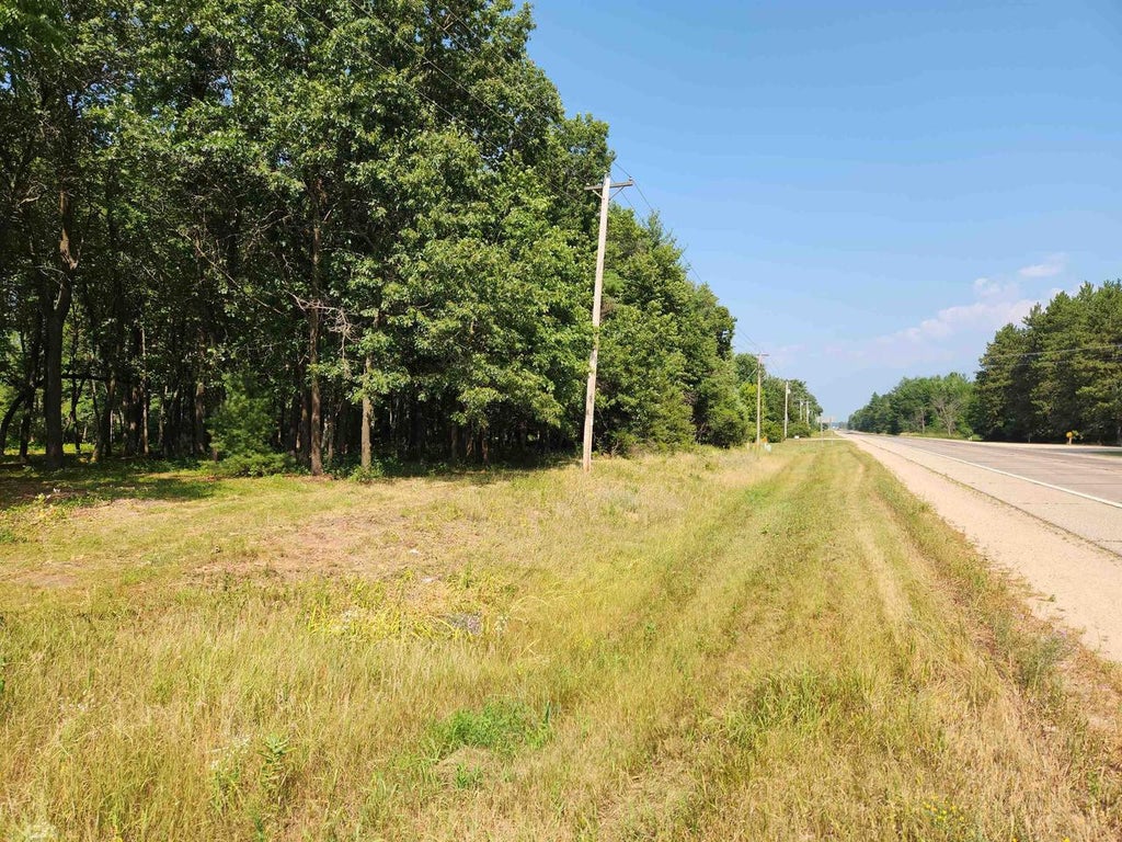 Photo of State Road 21 ROAD, Redgranite, WI 54970 (MLS # 2028581)