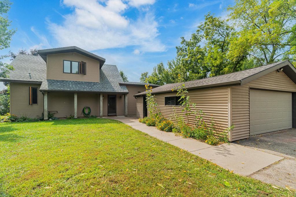 Photo of W7919 County Road ZB, Onalaska, WI 54650 (MLS # 1934677)