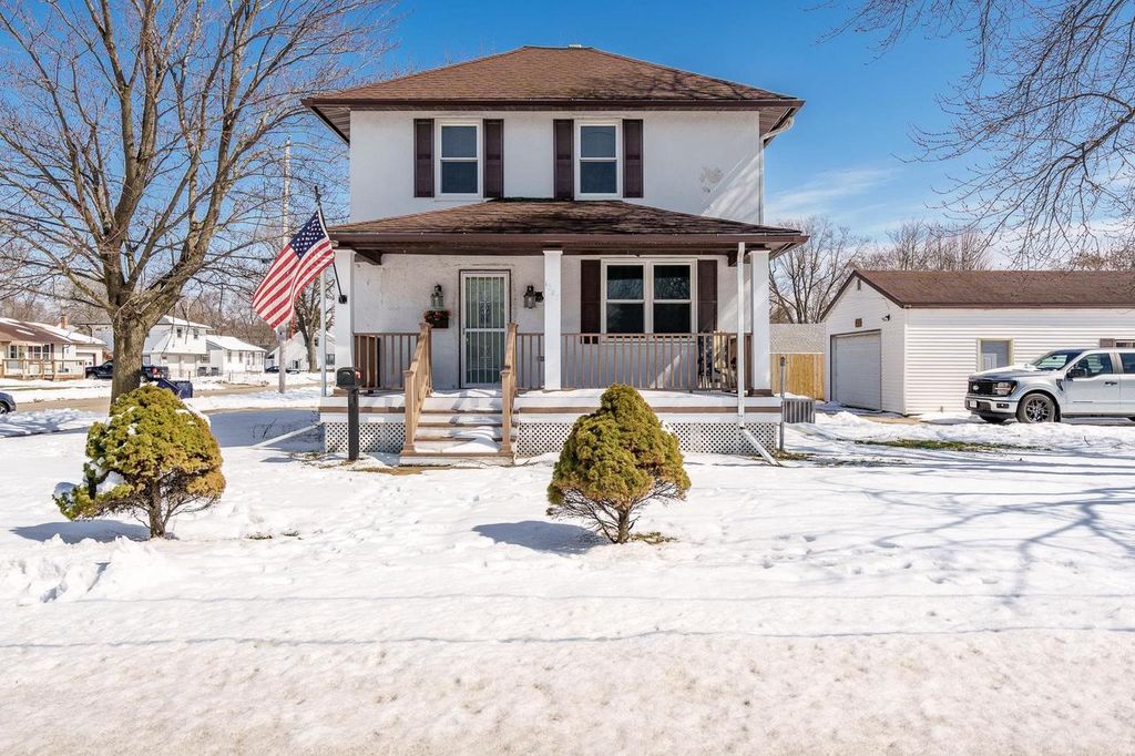 Photo of 1203 Beloit AVENUE, Janesville, WI 53546 (MLS # 2019212)