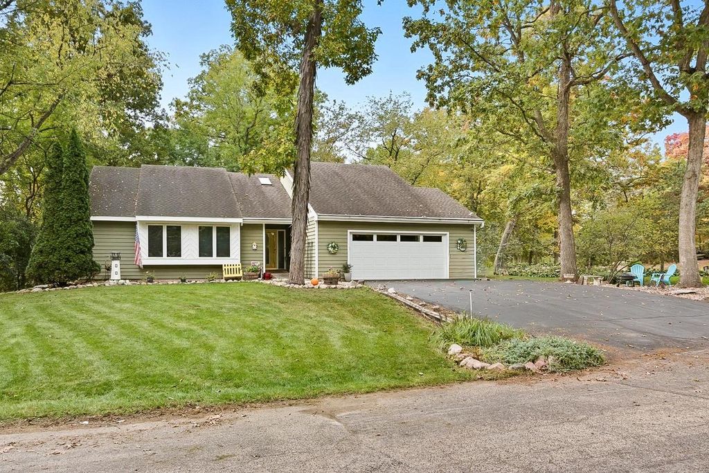 Photo of W8231 Lake TERRACE, Lake Mills, WI 53551 (MLS # 2010960)