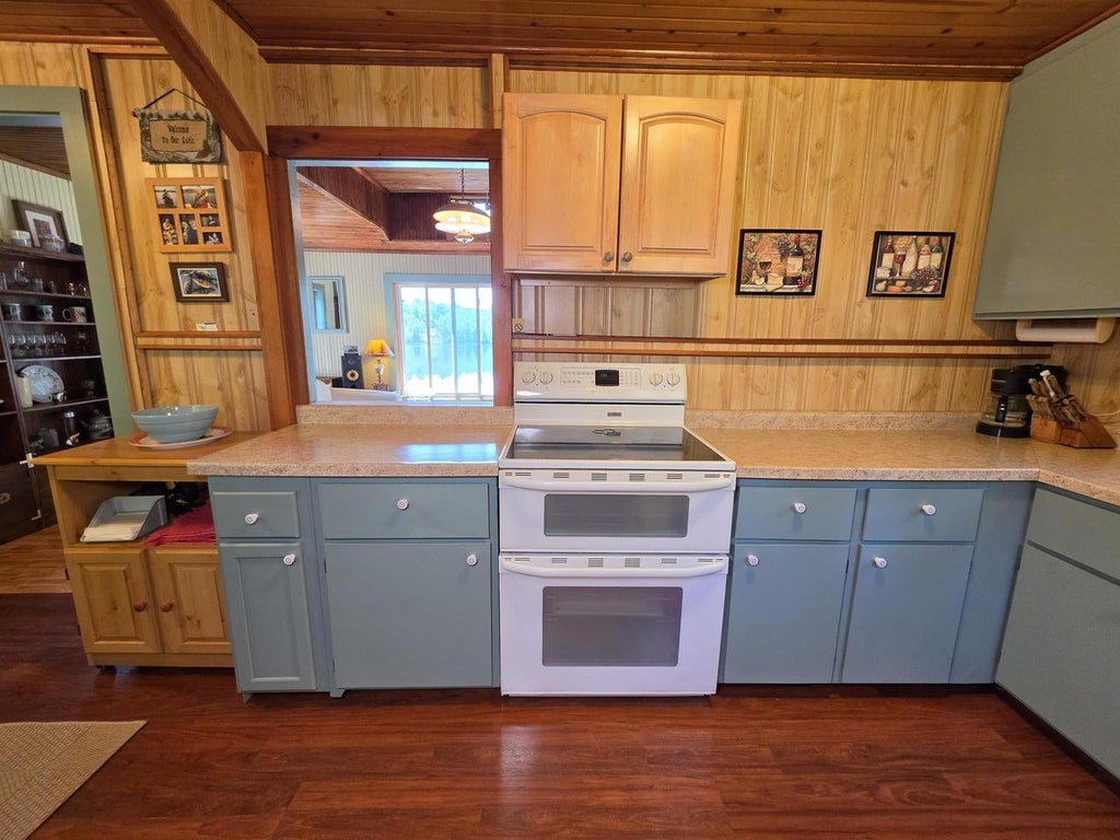 Photo of 5165 Sea Lion Lake ROAD, Florence, WI 54121 (MLS # 50330342)