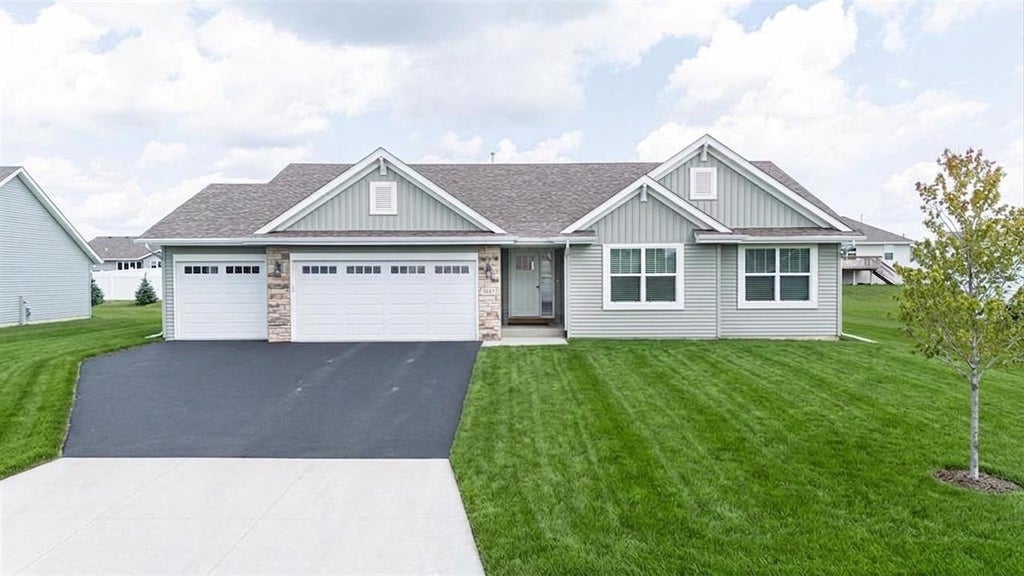 Photo of 3687 Cardinal DRIVE, Beloit, WI 53511 (MLS # 2031515)