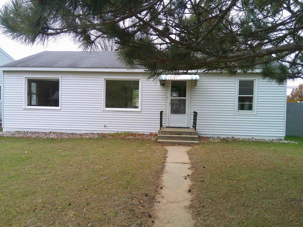 Photo of 341 S Grant STREET, Adams, WI 53910 (MLS # 2011950)