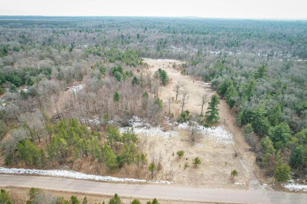 Photo of 949 Fur AVENUE, Wisconsin Dells, WI 53965 (MLS # 2018052)