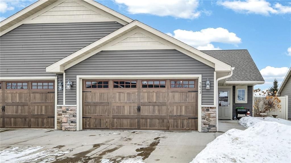 Photo of 5643 Green Park Drive, Eau Claire, WI 54703 (MLS # 1598287)