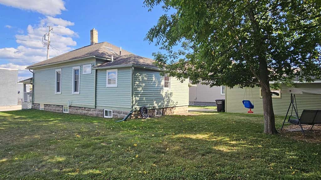 Photo of 403 N Clark STREET, Appleton, WI 54911 (MLS # 50331212)