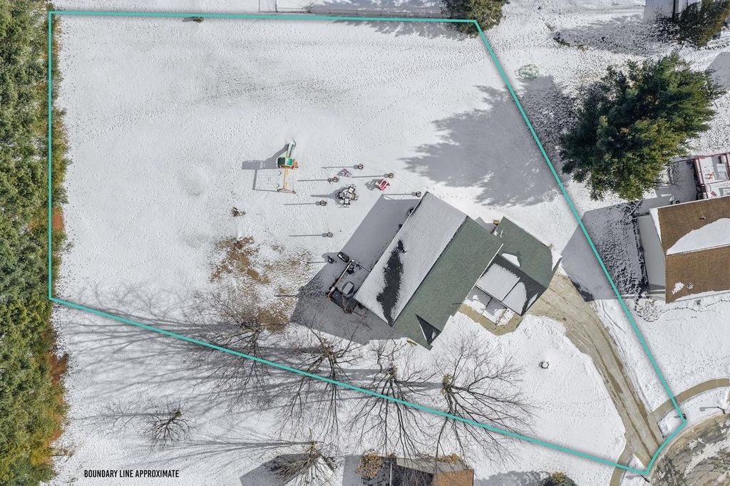 Photo of 955 Krystle COURT, Reedsburg, WI 53959 (MLS # 2016006)