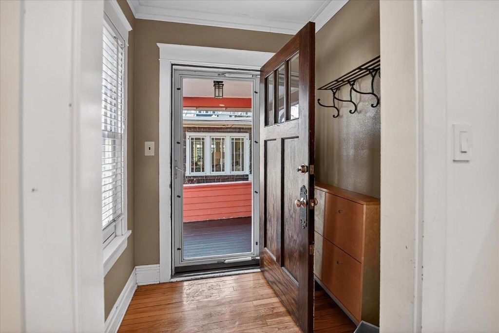 Photo of 2641 Chamberlain AVENUE, Madison, WI 53705 (MLS # 2018000)