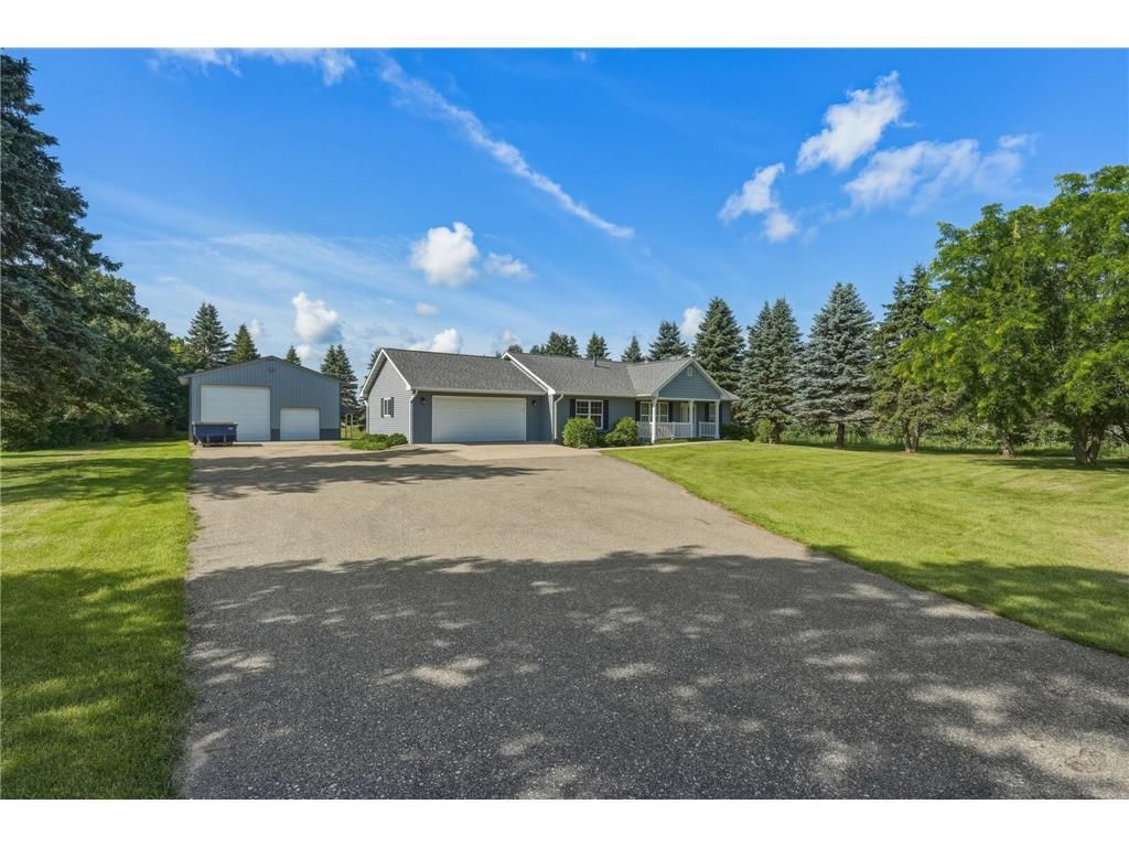 Photo of 1423 County Road Gg, New Richmond, WI 54017 (MLS # 7107864)
