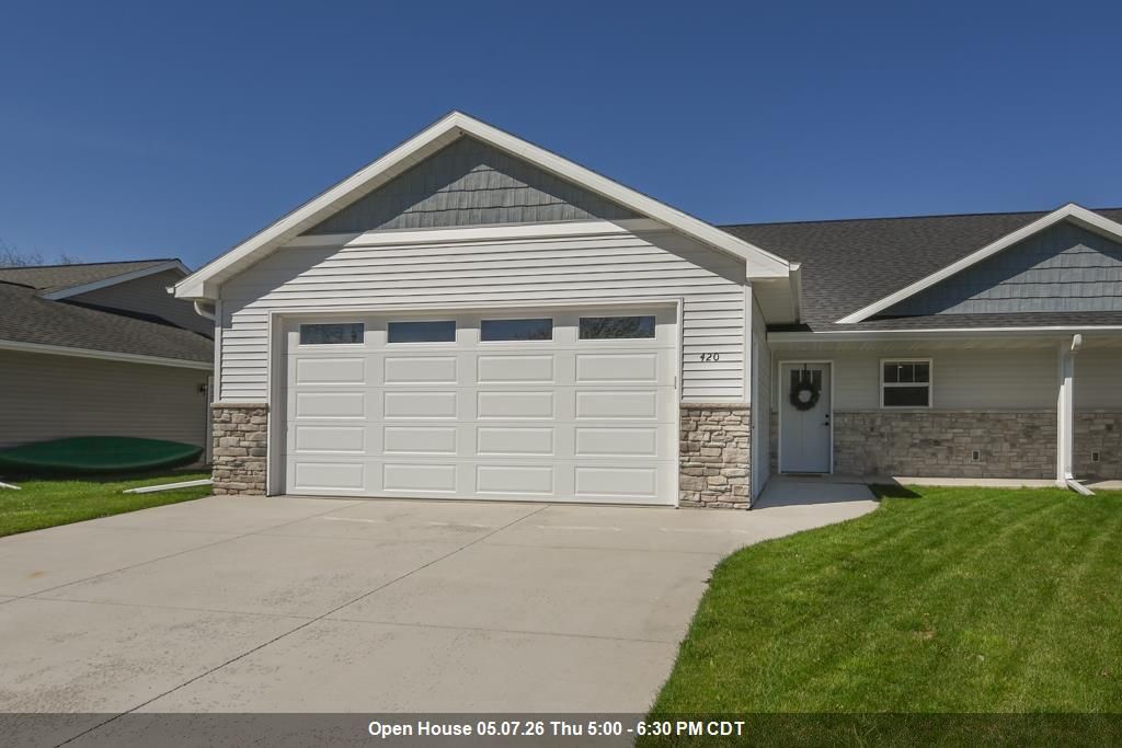 Photo of 420 Prairie WAY, Wrightstown, WI 54180 (MLS # 50324151)
