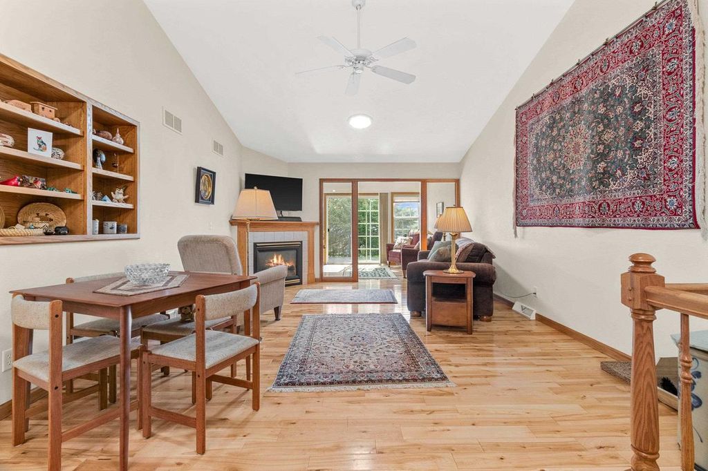 Photo of 631 Cardinal WAY, Sun Prairie, WI 53590 (MLS # 2019224)