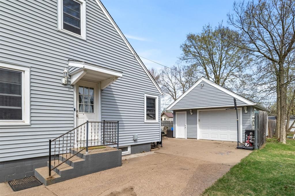 Photo of 2931 8th STREET, Eau Claire, WI 54703 (MLS # 1600143)