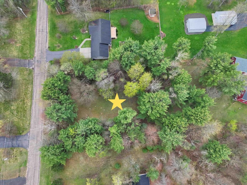 Photo of Lone Pine STREET, Stevens Point, WI 54482 (MLS # 50324370)