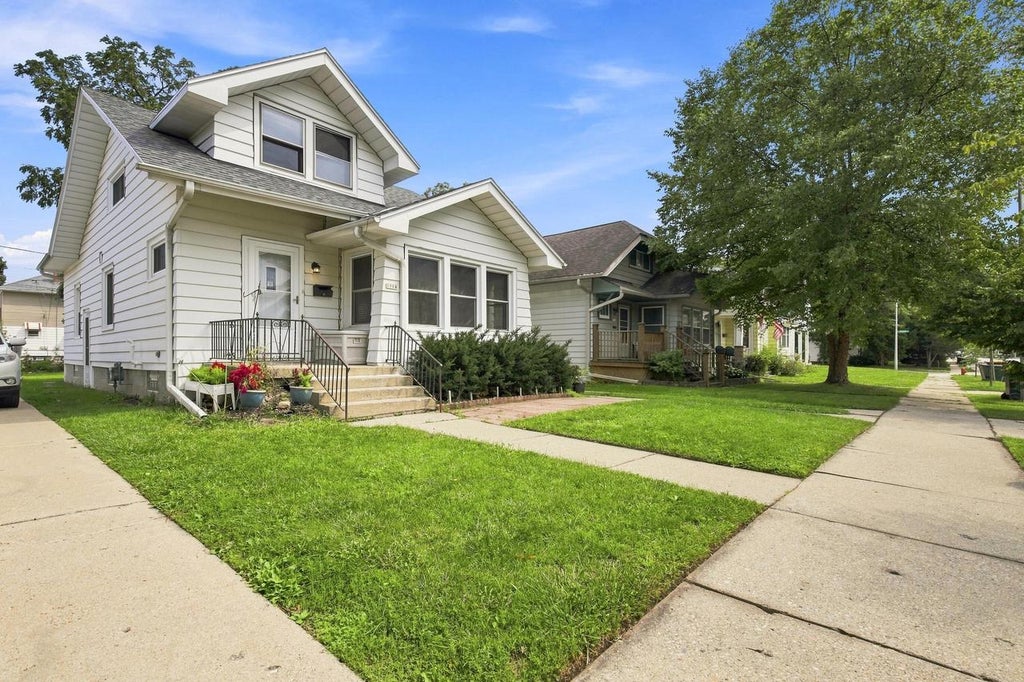 Photo of 1964 S 81st STREET, West Allis, WI 53219 (MLS # 1979130)