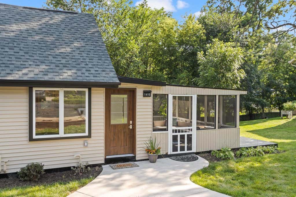 Photo of 1410 E Road Six, Edgerton, WI 53534 (MLS # 2028570)