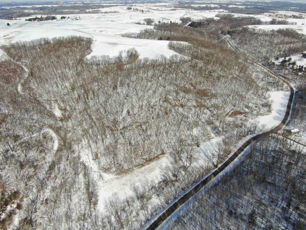 Photo of 0000 Vineyard ROAD, Prairie Du Chien, WI 53821 (MLS # 2017129)