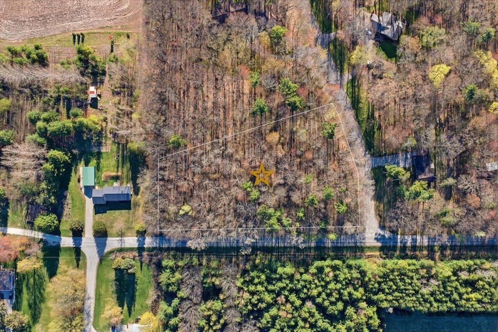 Photo of Circle ROAD, Luxemburg, WI 54217 (MLS # 50325028)