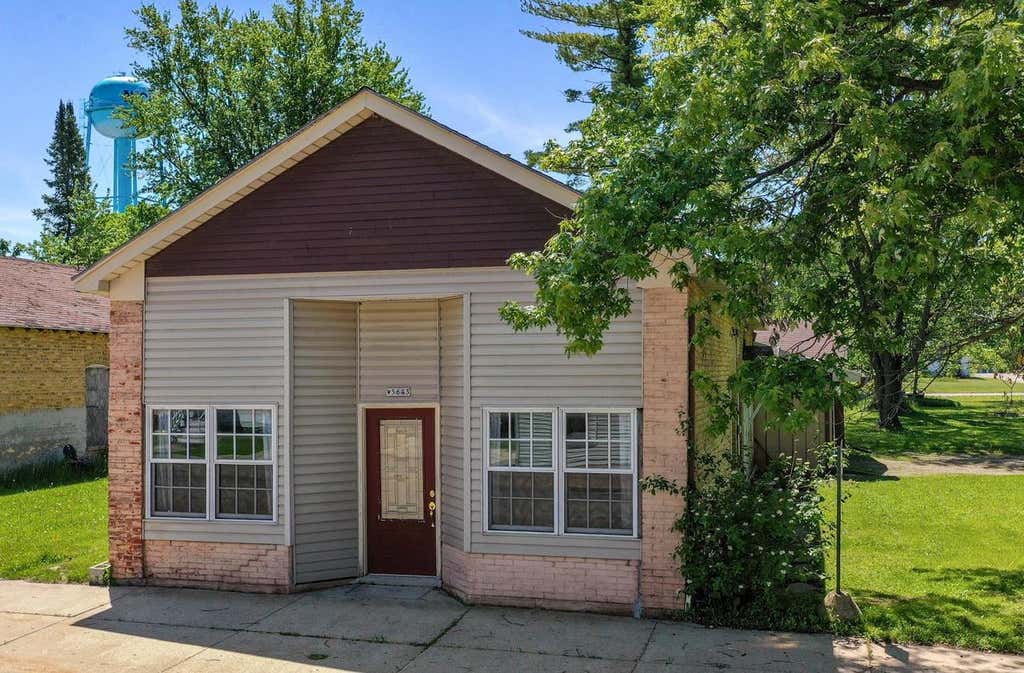 Photo of W5643 Main STREET, Nichols, WI 54152 (MLS # 50326671)