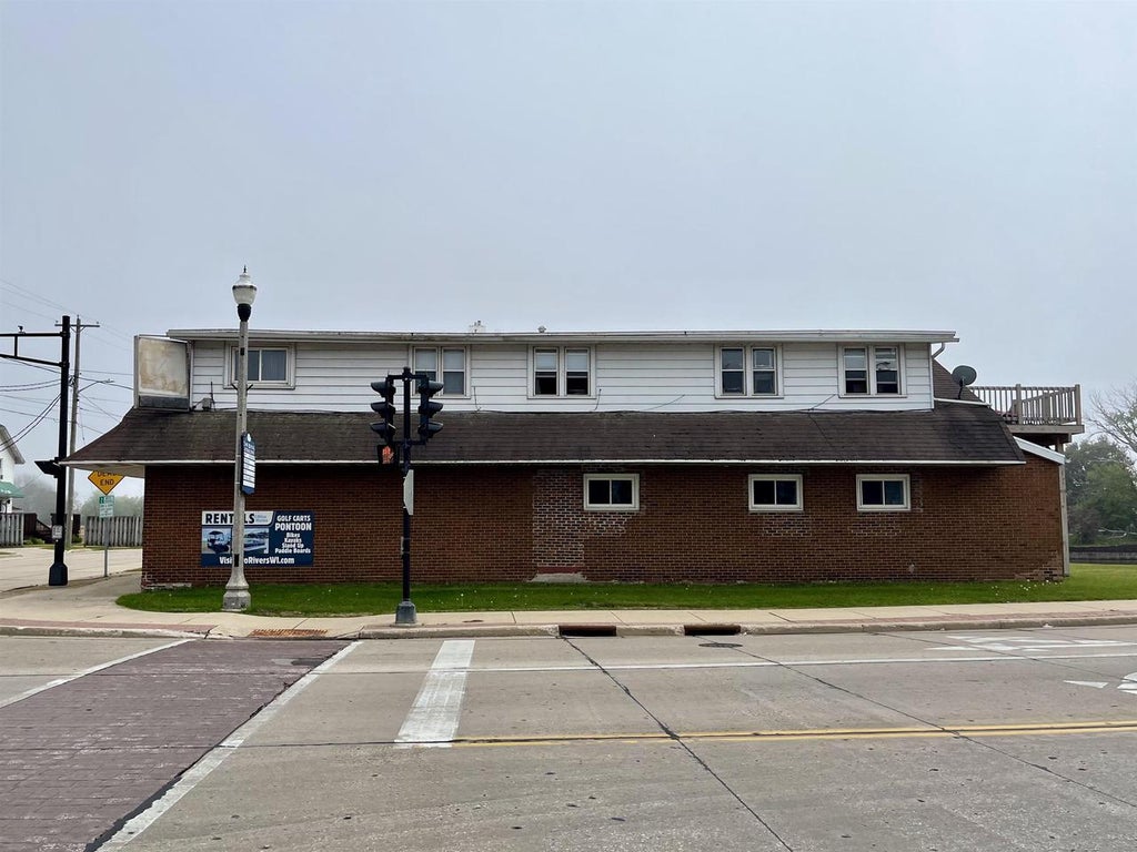 Photo of 1522 Monroe STREET, Two Rivers, WI 54241 (MLS # 50327017)