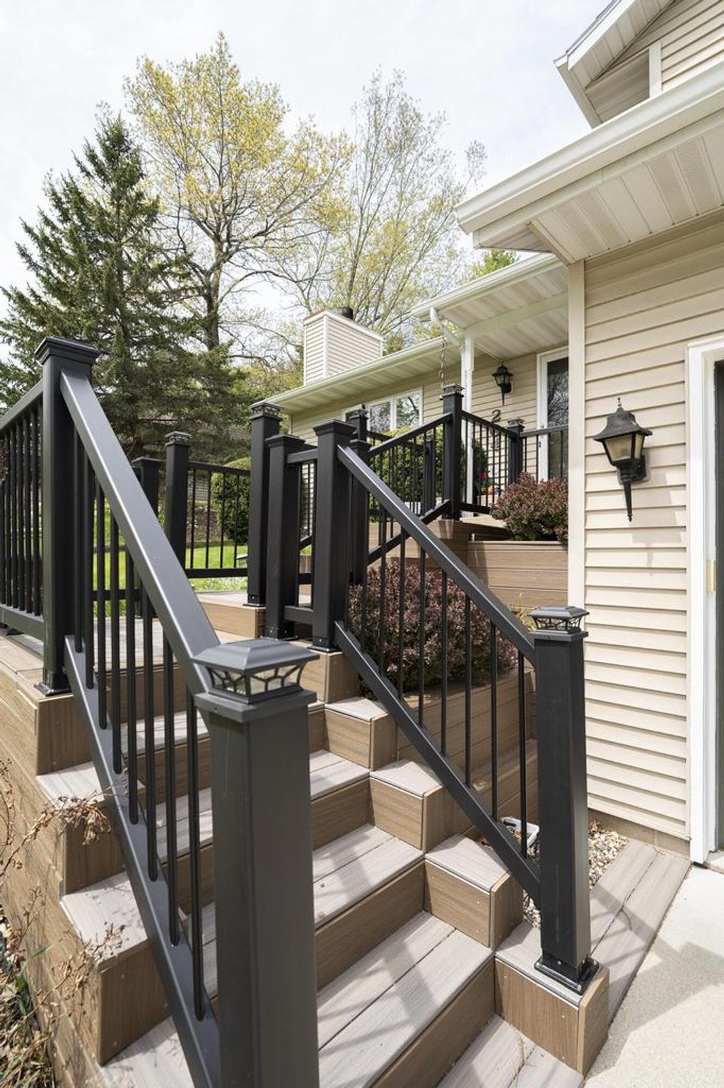Photo of 204 Cambridge AVENUE, Waukesha, WI 53188 (MLS # 1960778)