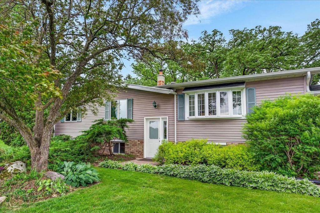 Photo of 4338 S Schuman ROAD, Orfordville, WI 53576 (MLS # 2024125)