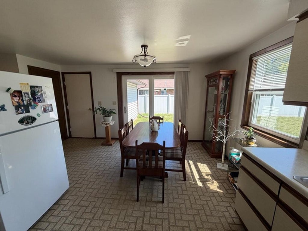 Photo of 418 Kelly Jo DRIVE, Green Bay, WI 54303 (MLS # 50330210)